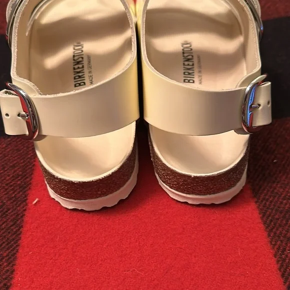 Birkenstock Milano Big Buckle size 10/41 medium/narrow. Retail $180 - Picture 5 of 6